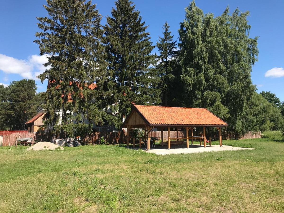 Gosciniec Twoje Mazury Nad Jeziorem Sniardwy Tuz Obok Plazy Нове Гути Екстериор снимка